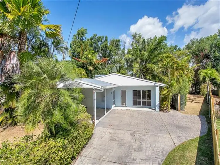 17 Corinda Cl, Trinity Beach QLD