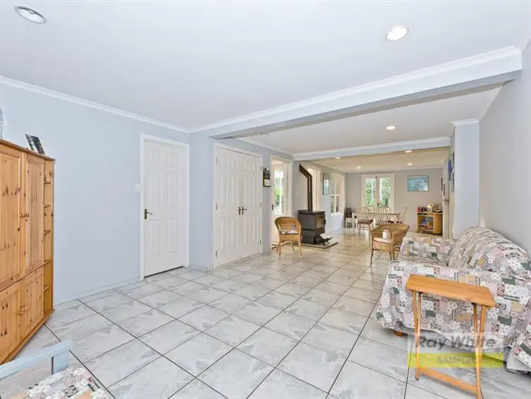 Fifth view of Homely house listing, 17 Grandview Ct, Camp Mountain QLD