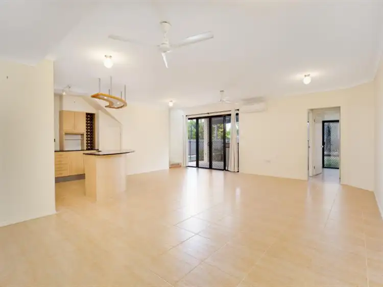 Fifth view of Homely house listing, 8 Barossa Cl, Brinsmead QLD