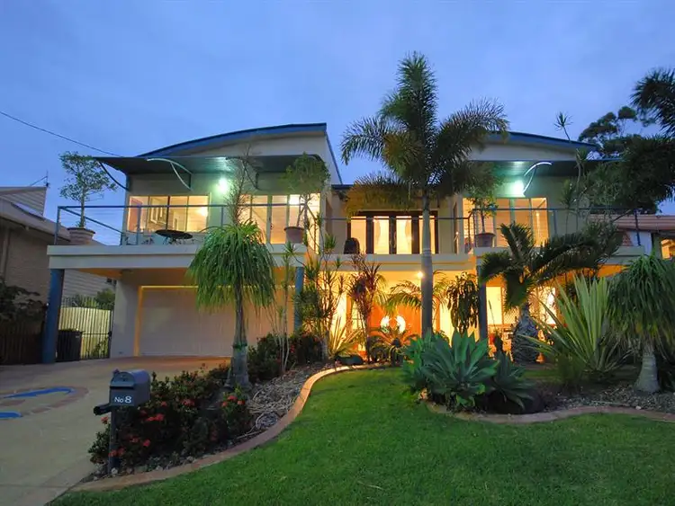 8 Regency Ave, Urraween QLD