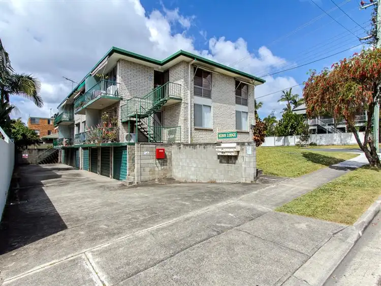 Seventh view of Homely apartment listing, 6/25 Lenneberg St, Southport QLD