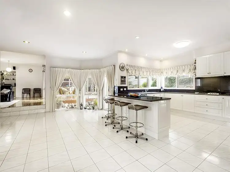 Fifth view of Homely house listing, 1 Helmsdale Rtt, Templestowe VIC
