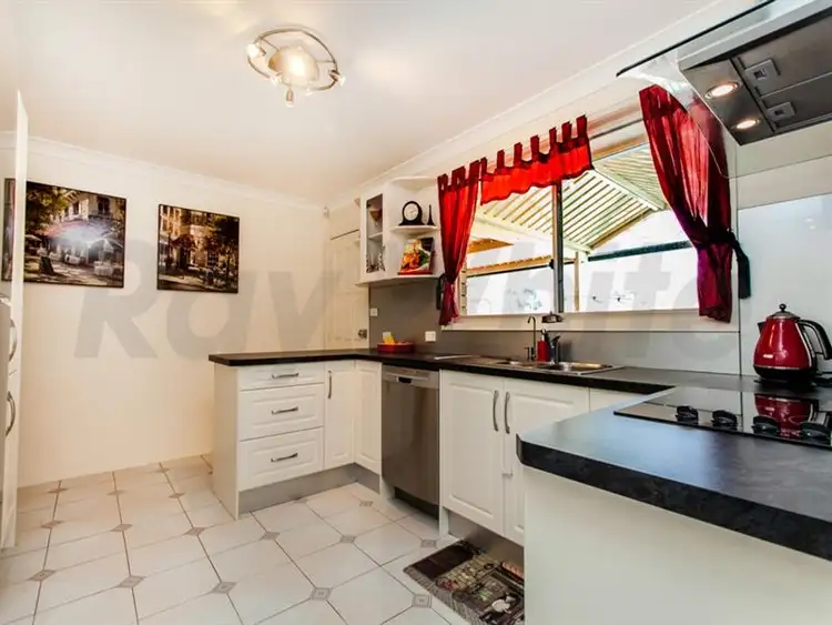 Fifth view of Homely house listing, 2 Gillen Ct, Werrington County NSW