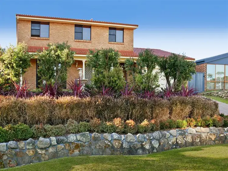 82 Forum Dr, Heathcote NSW