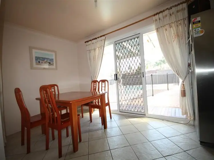 Fourth view of Homely house listing, 5 Clunies Cl, Bonnyrigg Heights NSW