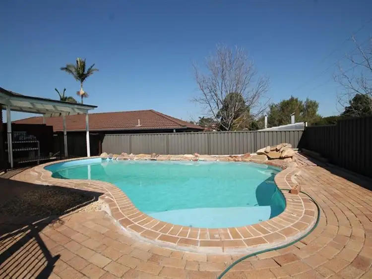 Sixth view of Homely house listing, 5 Clunies Cl, Bonnyrigg Heights NSW