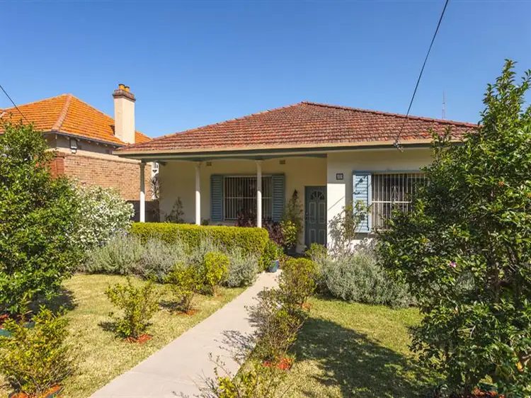 22 Hudson Ave, Willoughby NSW