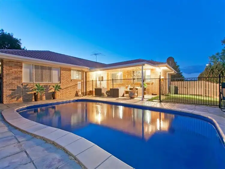 29 Cresthill St, Birkdale QLD