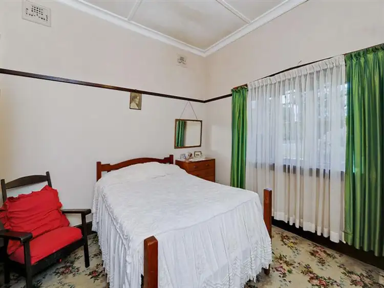 Fifth view of Homely house listing, 44 Royston Pde, Asquith NSW
