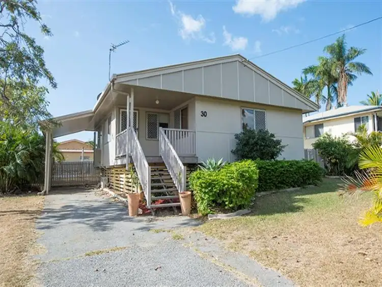 30 Park St, West Gladstone QLD