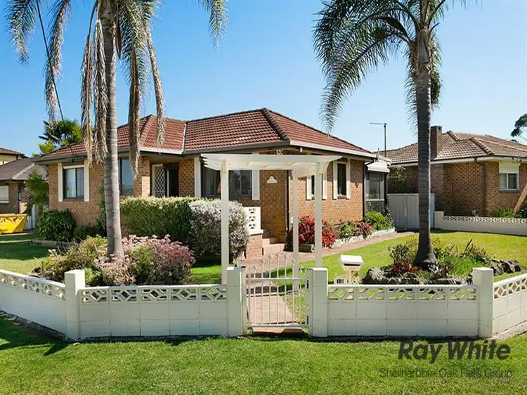 Main view of Homely house listing, 18 Venn St, Berkeley NSW