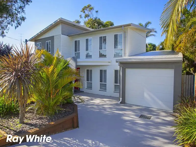 Main view of Homely house listing, 42 Kiarama Ave, Kiama Downs NSW