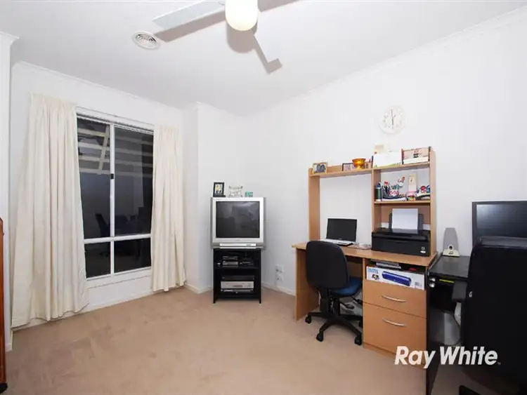Seventh view of Homely house listing, 40 Kulkami Way, Cranbourne West VIC