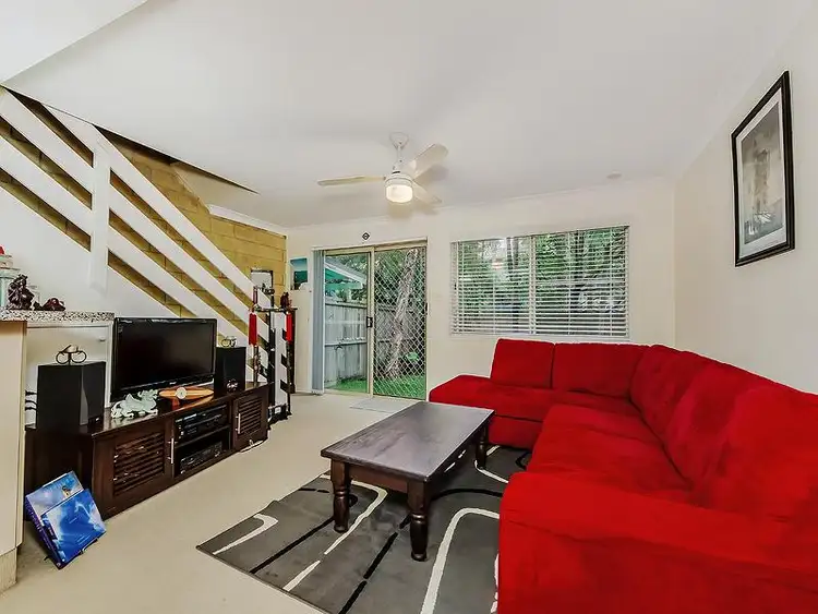 16/81 Olsen Ave, Labrador QLD