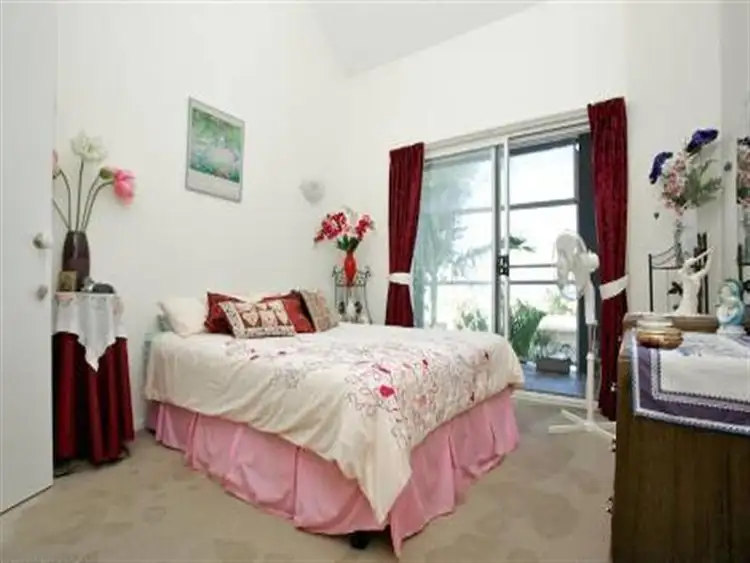 Seventh view of Homely unit listing, 2/186 Prince Edward Pde, Scarborough QLD