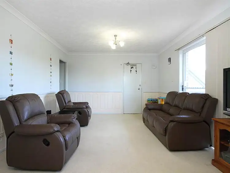 Third view of Homely unit listing, 5/16 Nicklin St, Coorparoo QLD