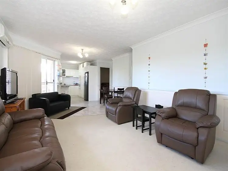 Sixth view of Homely unit listing, 5/16 Nicklin St, Coorparoo QLD