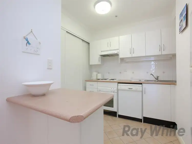 Sixth view of Homely unit listing, Unit 302/26 Pacific St, Newcastle NSW