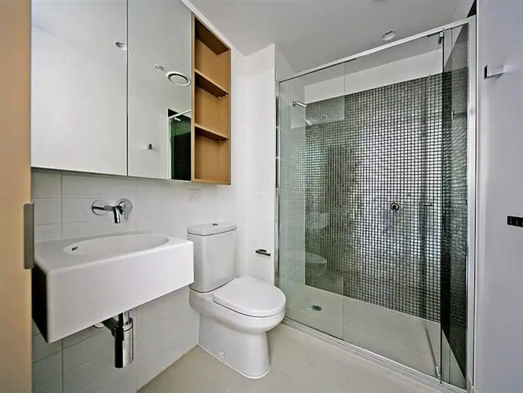 Fourth view of Homely apartment listing, 502/33 Mackenzie St, Melbourne (CBD) VIC