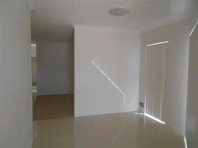 Fifth view of Homely house listing, 2 Hollywood Hts, Clarkson WA