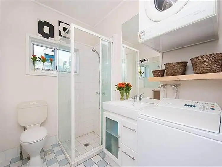 Sixth view of Homely apartment listing, 4/14 Annie St, Auchenflower QLD