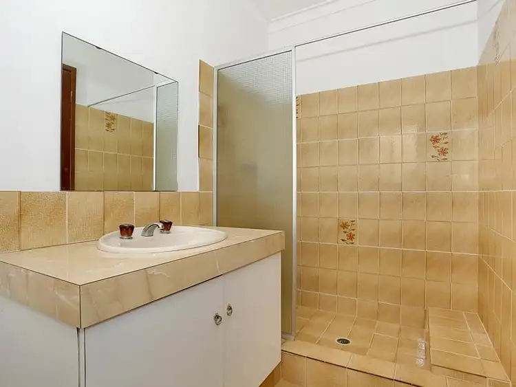 Fifth view of Homely house listing, 7 Stewart Way, Noranda WA