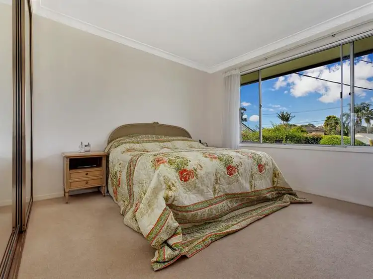 Fifth view of Homely house listing, 8 Loretta Pl, Belrose NSW