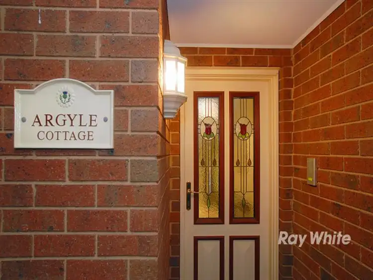 Second view of Homely house listing, 3 Filbert Ct, Cranbourne North VIC