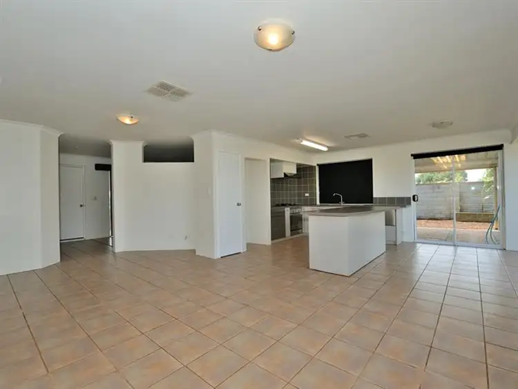 Sixth view of Homely house listing, 16 Ebony Elb, Warnbro WA