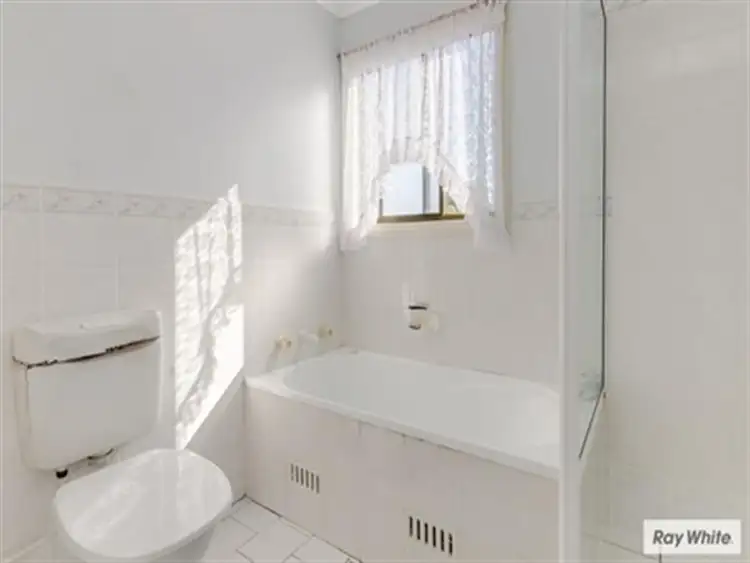 Sixth view of Homely villa listing, 3/70 Gray St, Woonona NSW