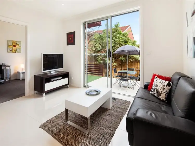 5/61-63 Kanooka Gr, Clayton VIC