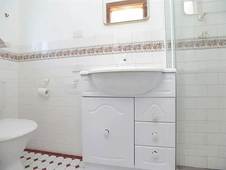Sixth view of Homely house listing, 1 John St, Morphett Vale SA