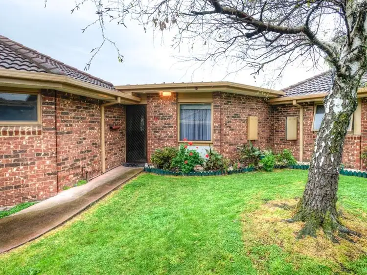10/10A Byng Ave, Heatherton VIC