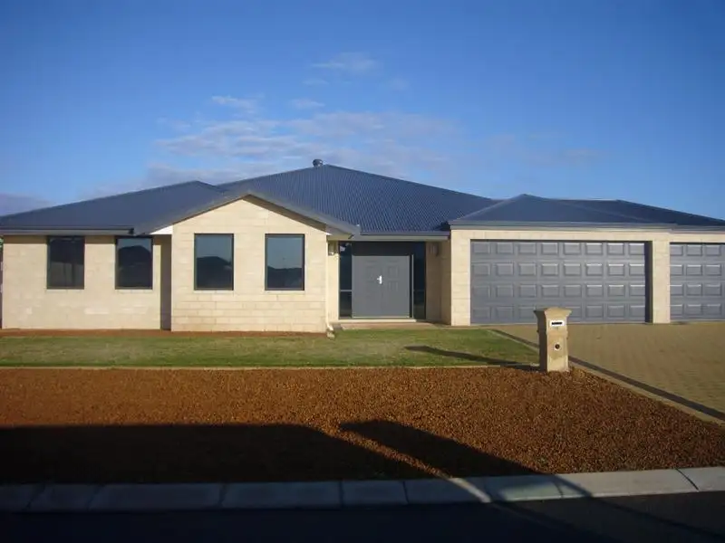 Main view of Homely house listing, 32 Yolanda Edge, Wandina WA