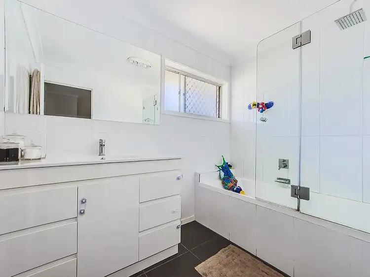 Seventh view of Homely house listing, 361 Horizon Dr, Riverhills QLD