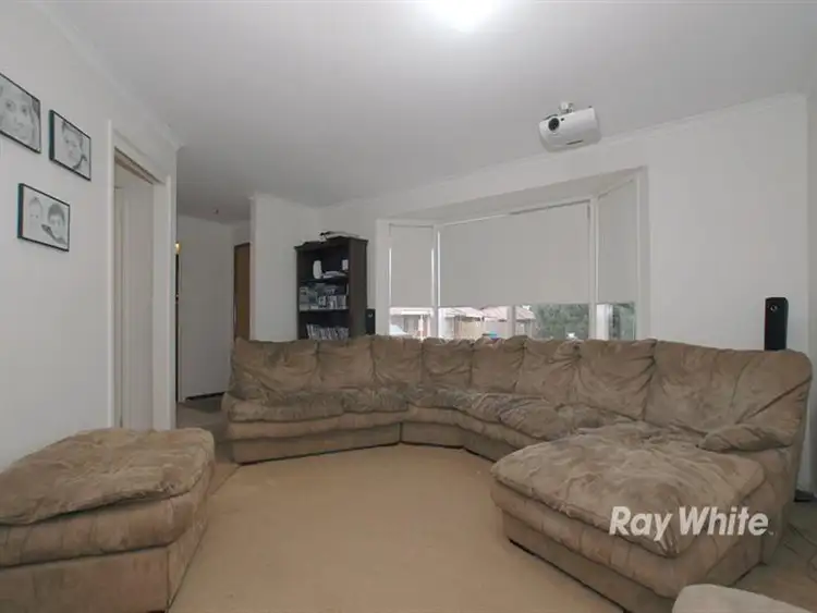 Fifth view of Homely house listing, 9 Tinara Ct, Cranbourne North VIC