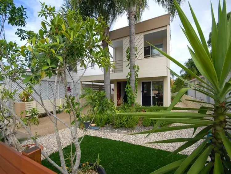 Fifth view of Homely house listing, 2b Admirals Ct, Mooloolaba QLD