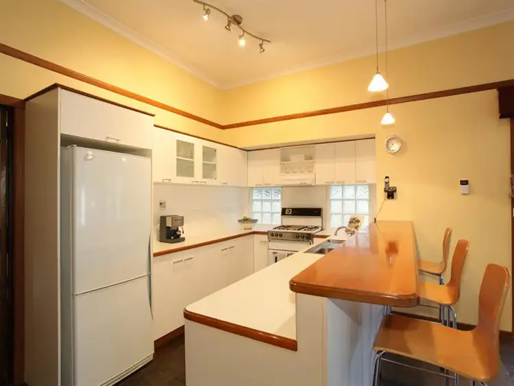 Fifth view of Homely house listing, 76 Dallas Ave, Hughesdale VIC