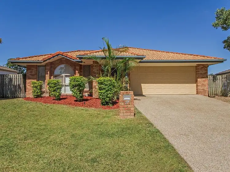 27 Barrs Ave, Oxenford QLD