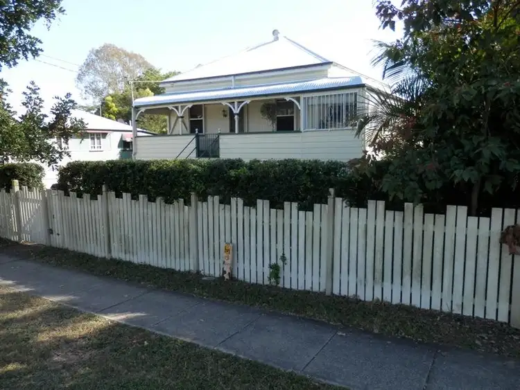 50 Glebe Rd, Newtown QLD