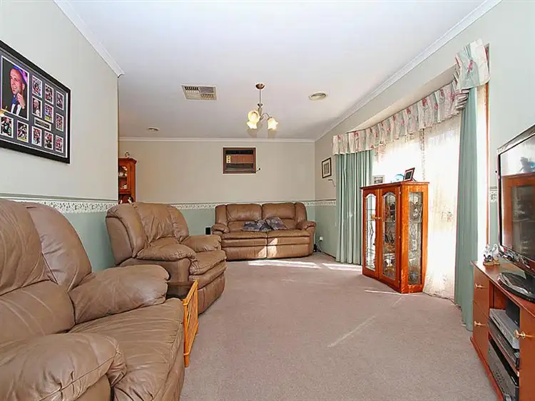 Fourth view of Homely house listing, 6 Grady Cl, Mill Park VIC