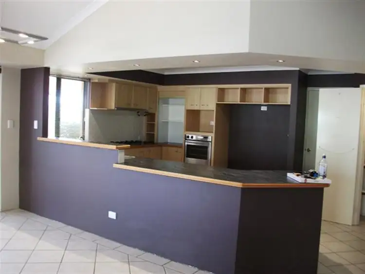Second view of Homely house listing, 10 Peelhurst Way, Baldivis WA