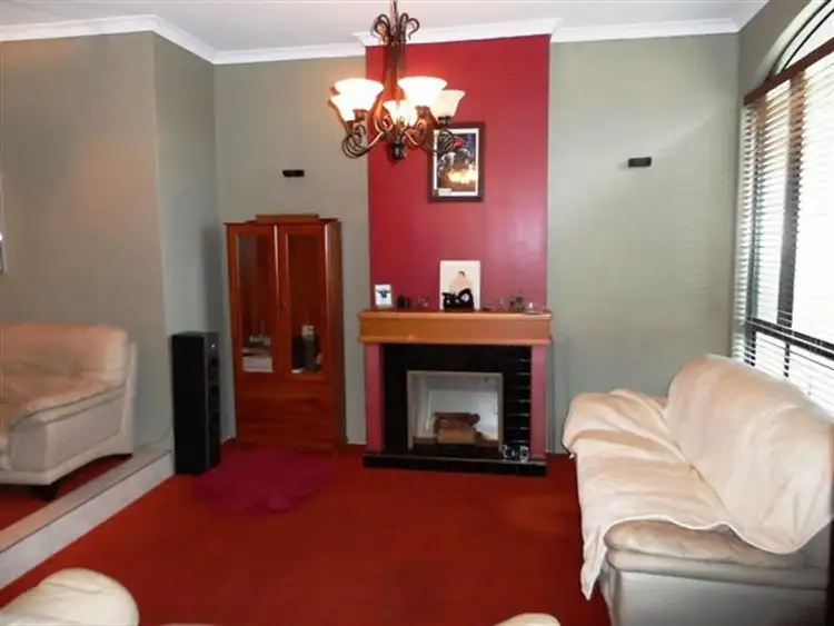 Third view of Homely house listing, 10 Peelhurst Way, Baldivis WA