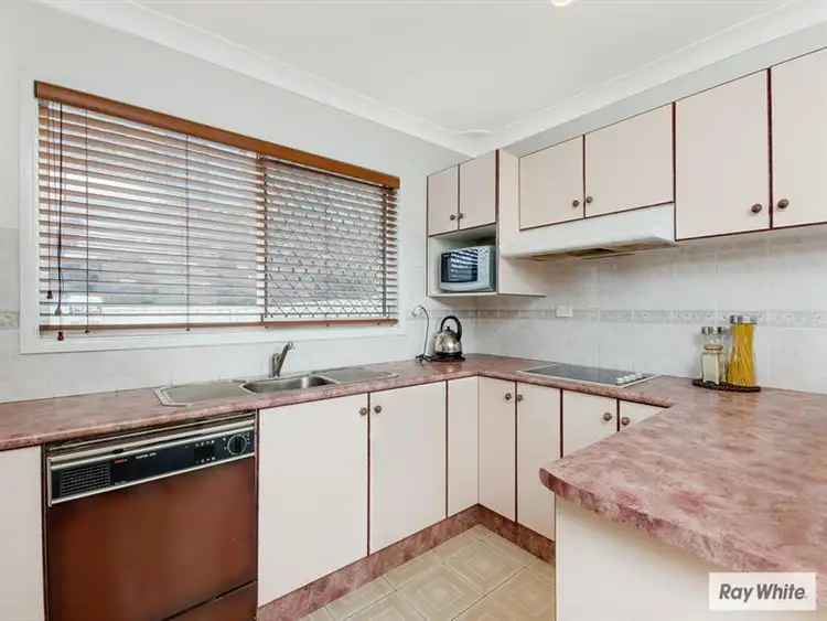 Sixth view of Homely house listing, 4 Dimond Ave, Kanahooka NSW