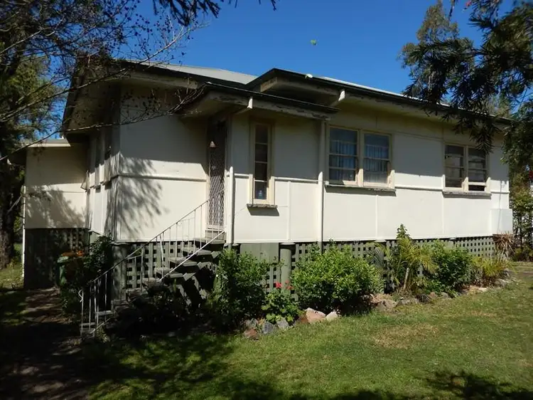 16 Teape St