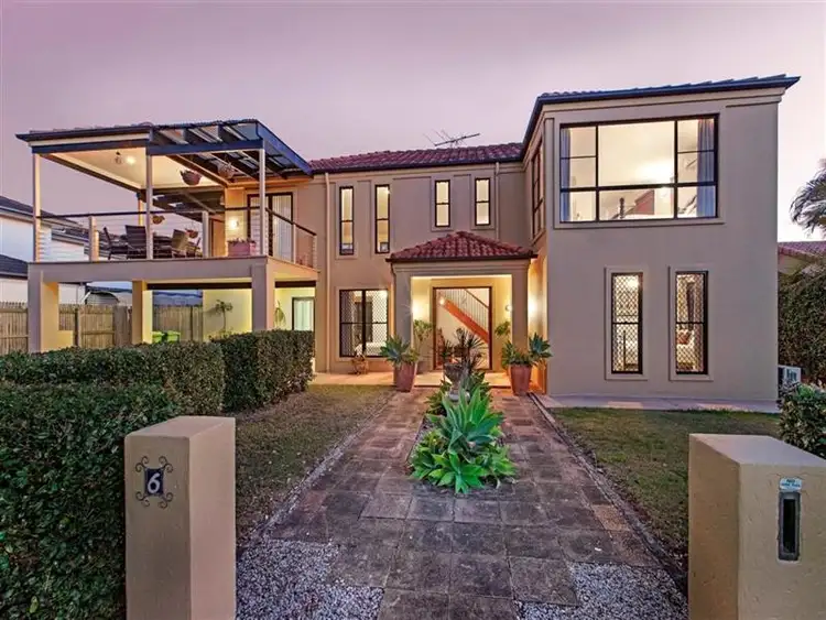 6 Moores Rd, Redland Bay QLD