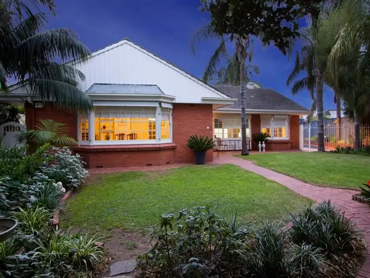 2 Timor Ct, West Beach SA