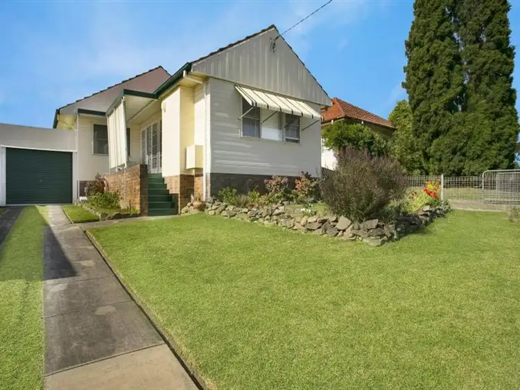 Main view of Homely house listing, 33 King St, Waratah West NSW