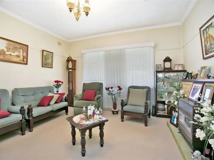 Second view of Homely house listing, 33 King St, Waratah West NSW