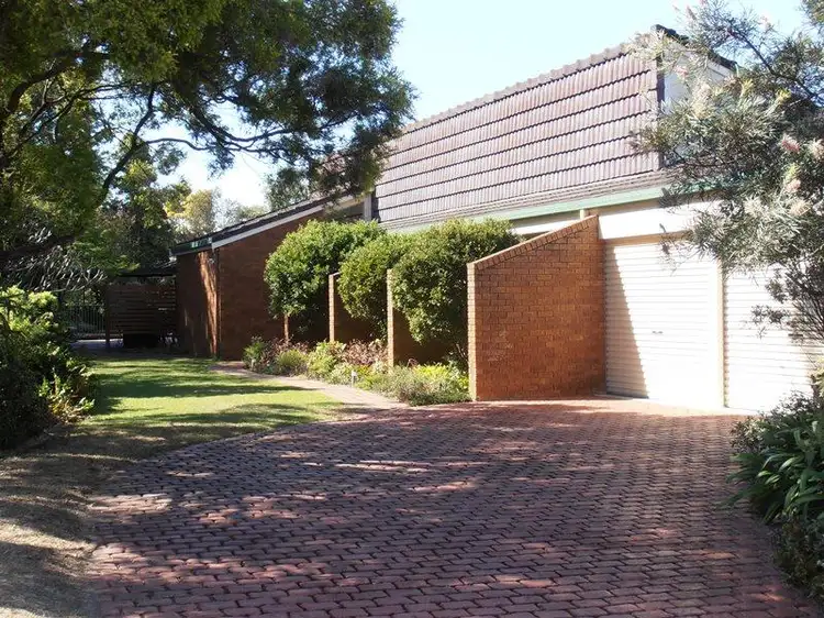 19 Pommer St, Brassall QLD